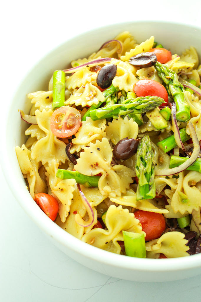15 Minute Vegan Pasta Salad – CRAZY easy and SO good. I make this for parties, cookouts, and just to have in the fridge for quick lunches. Delicious cold or hot.