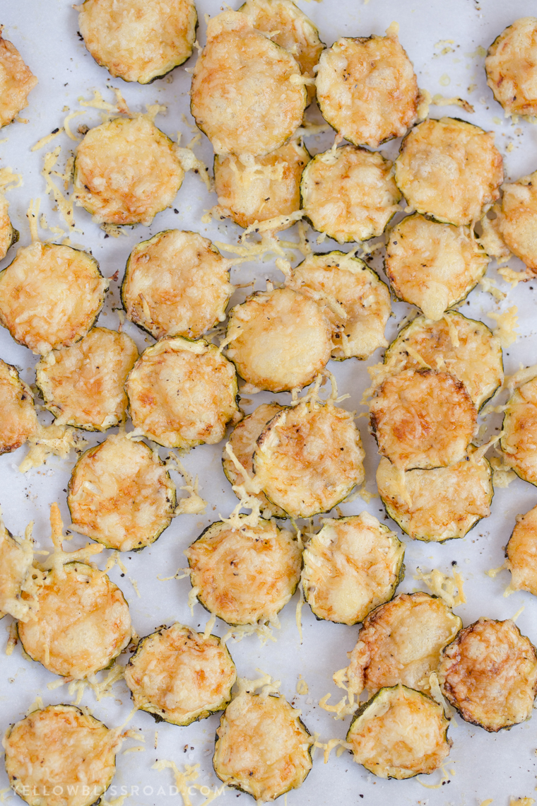 Parmesan Zucchini Crisps are a healthy snack that is simple and easy to make with just two ingredients, plus some Hidden Valley® Simply Ranch for dipping! #ad